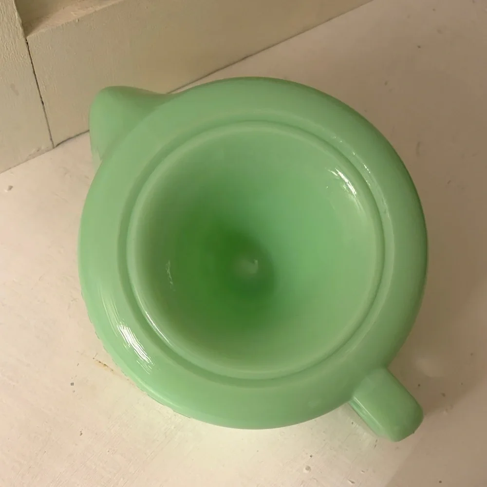 Sunkist Green Jadeite Reamer Juicer - Picture 6 of 6